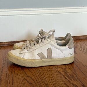 Veja White Sneakers with Beige Suede V